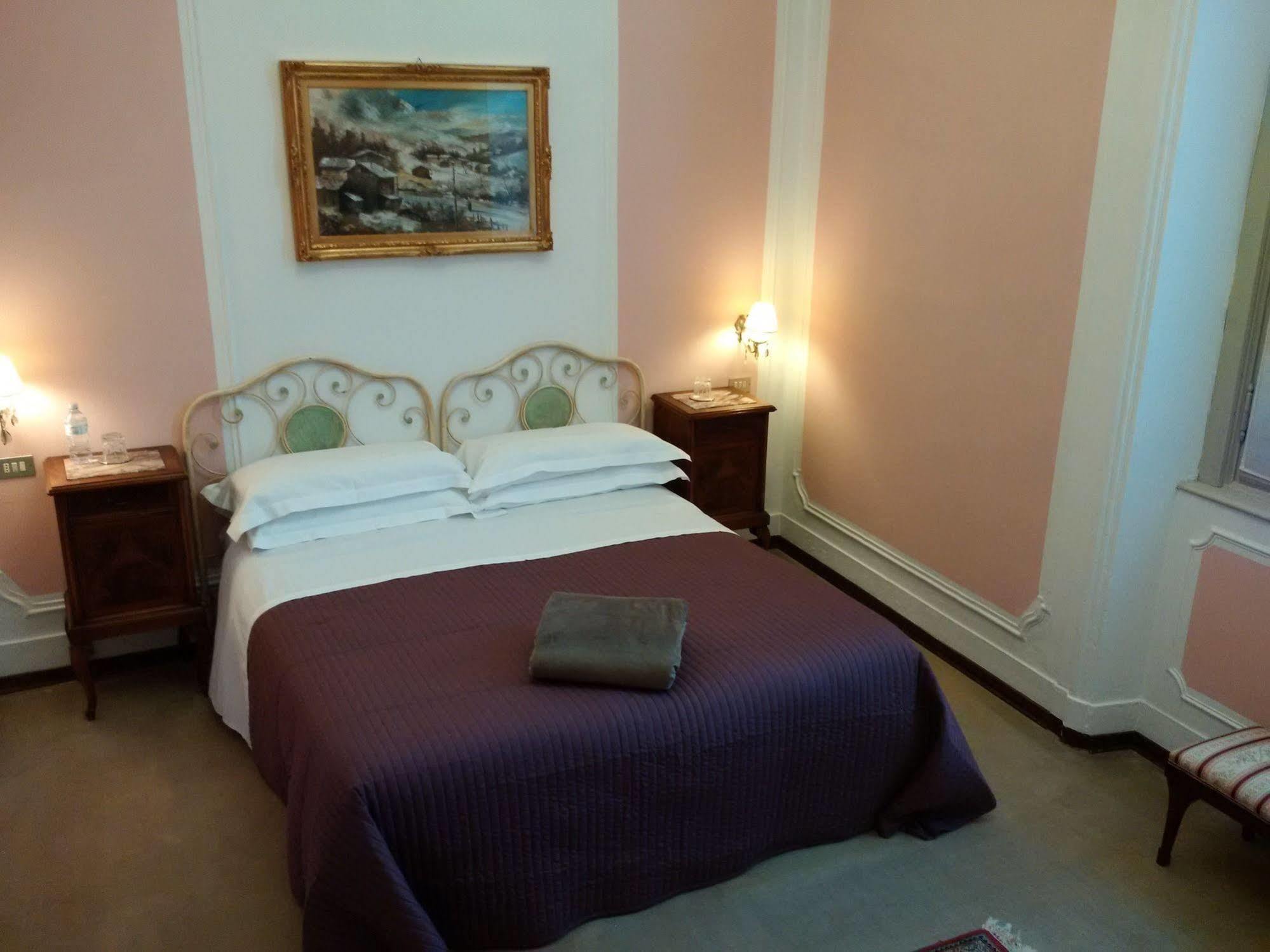 Antica Dimora Bed & Breakfast Bergamo Bagian luar foto