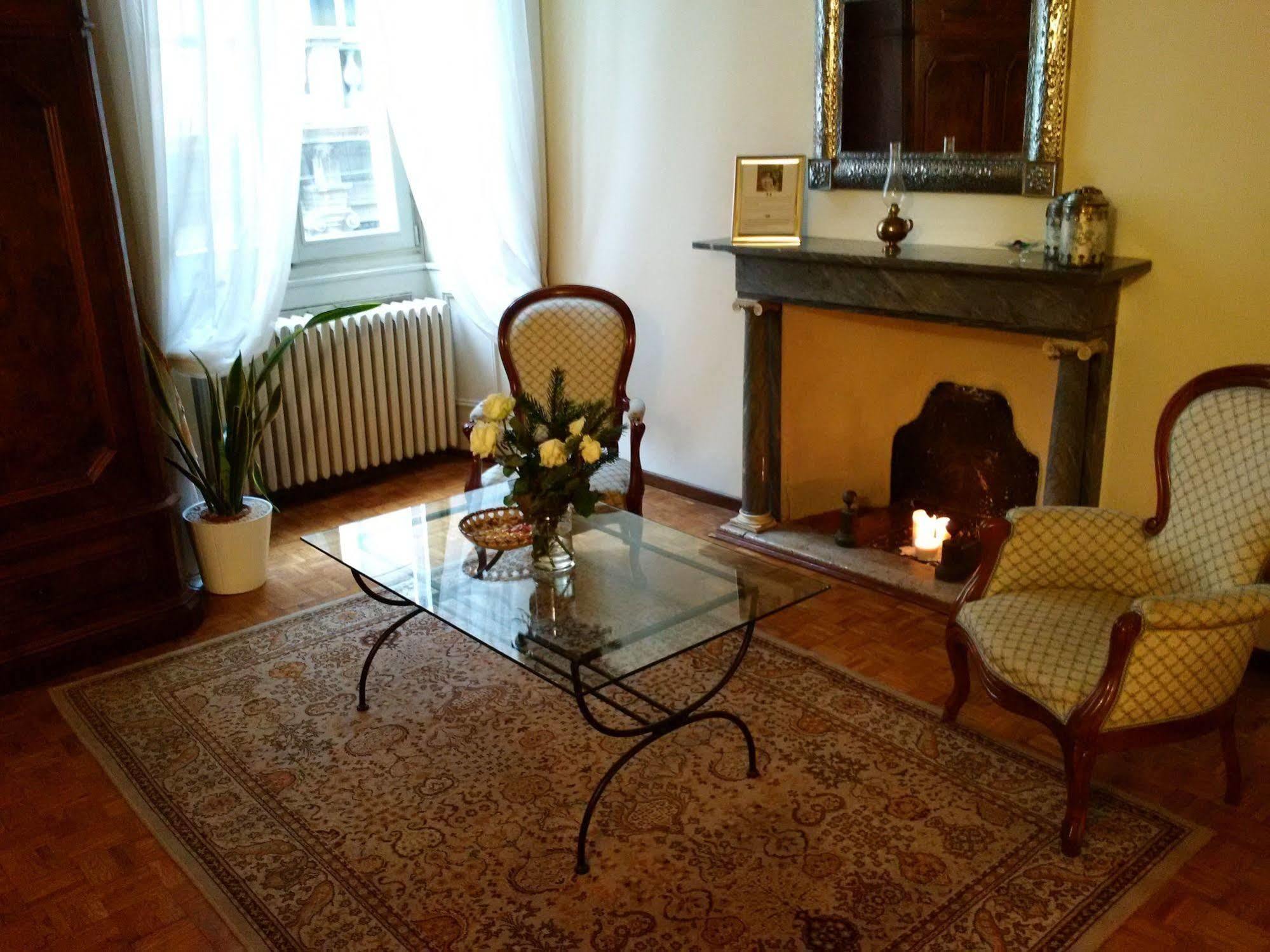 Antica Dimora Bed & Breakfast Bergamo Bagian luar foto